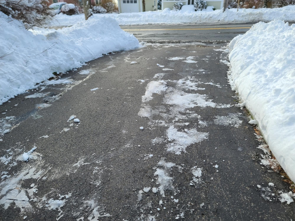 Private Driveway Snow Removal in Great Falls: What Residential Customers Should Expect from Professional Service